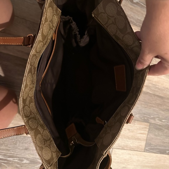 Coach diaper bag - Picture 5 of 5